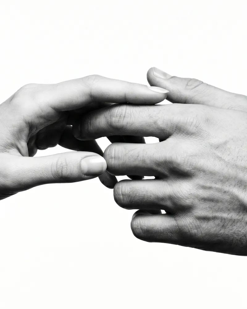 Invito Minimal B&W